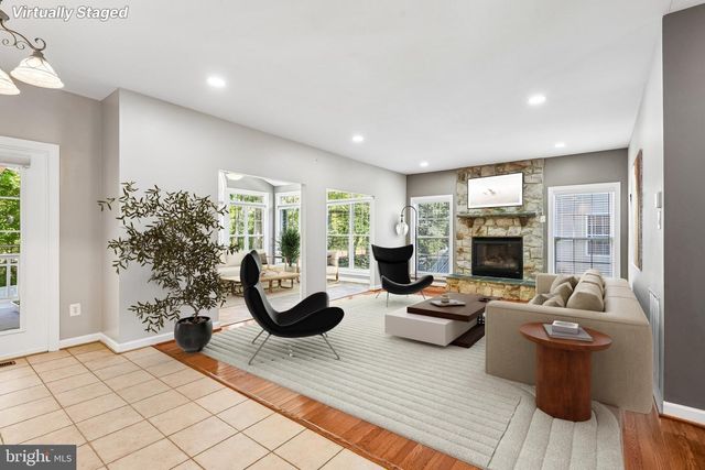 1248 COLONIAL PARK DR, Severn, MD 21144