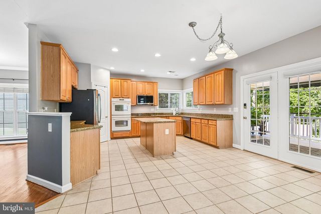 1248 COLONIAL PARK DR, Severn, MD 21144