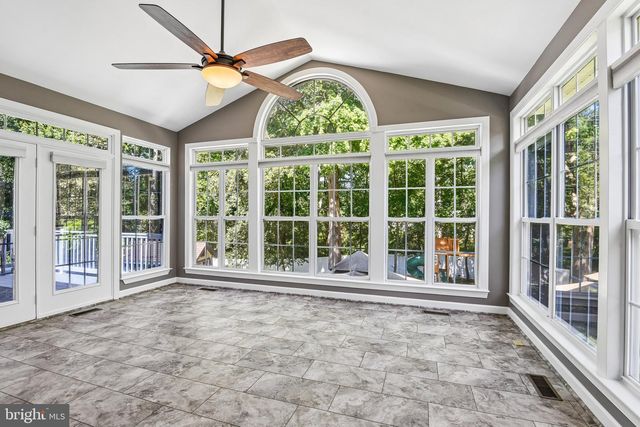 1248 COLONIAL PARK DR, Severn, MD 21144