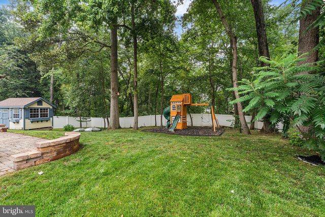 1248 COLONIAL PARK DR, Severn, MD 21144