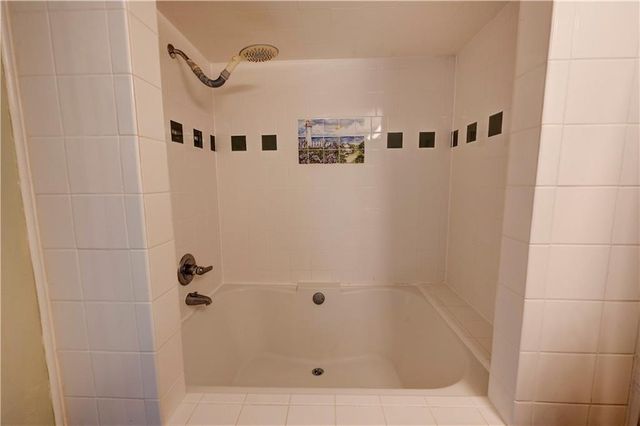 960 McEntyre SE Loop, Calhoun, GA 30701