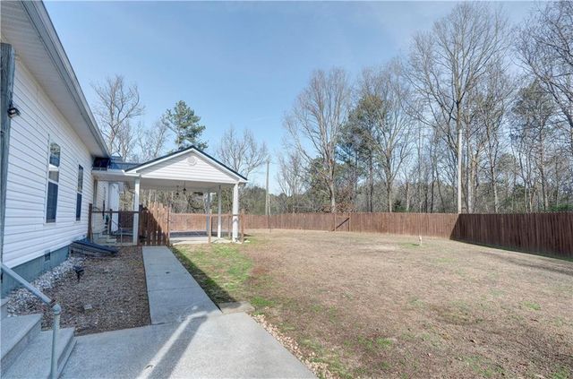 960 McEntyre SE Loop, Calhoun, GA 30701