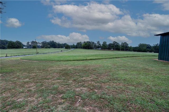 960 McEntyre SE Loop, Calhoun, GA 30701