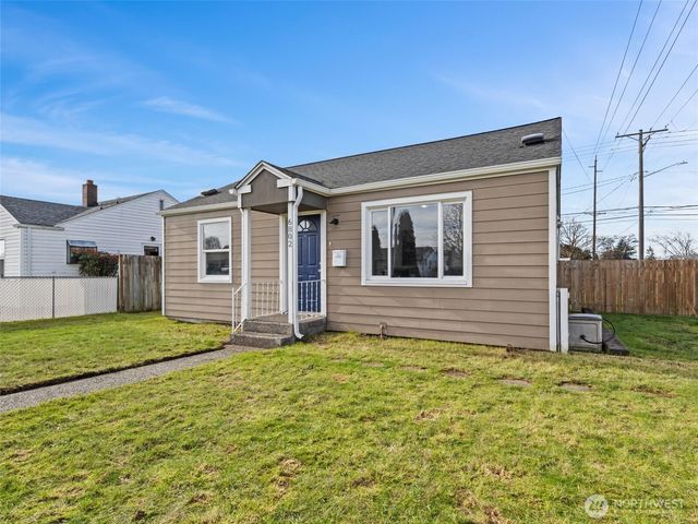 6802 S Oakes Street, Tacoma, WA 98409