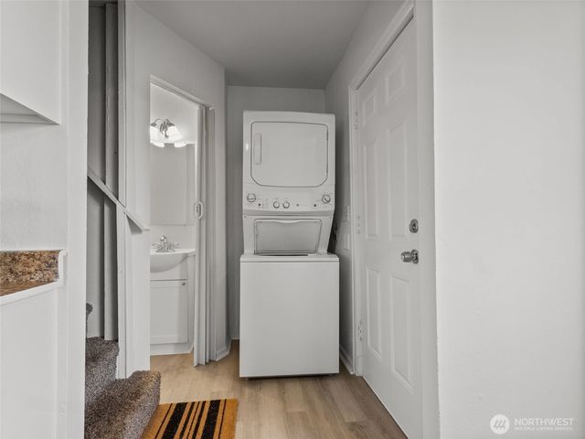 6802 S Oakes Street, Tacoma, WA 98409