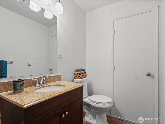 6802 S Oakes Street, Tacoma, WA 98409