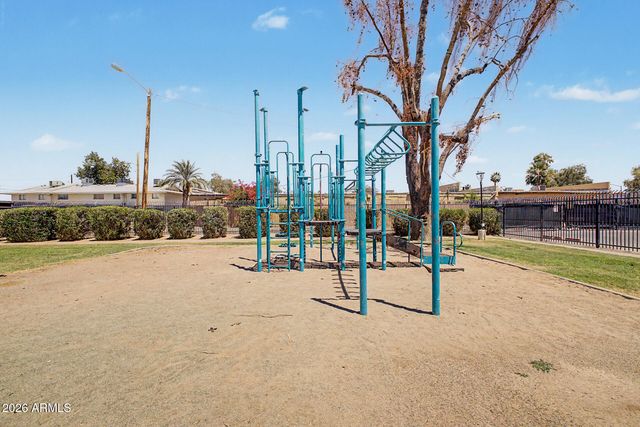 6536 N 43RD Avenue, Glendale, AZ 85301