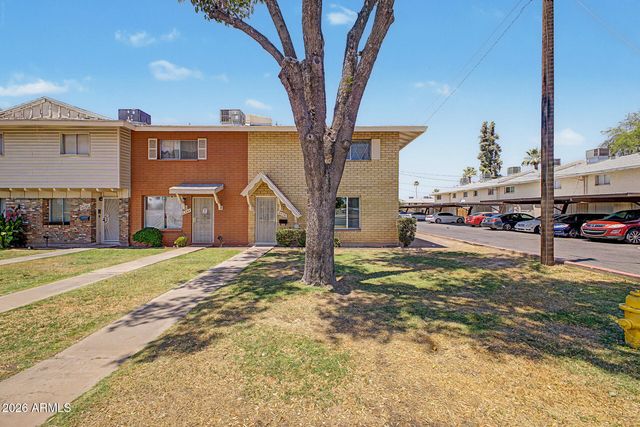 6536 N 43RD Avenue, Glendale, AZ 85301