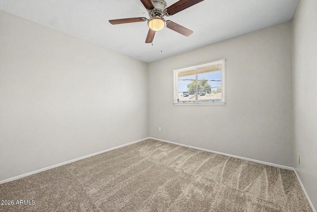 Image 24 of property listing at 6536 N 43RD Avenue, Glendale, AZ 85301