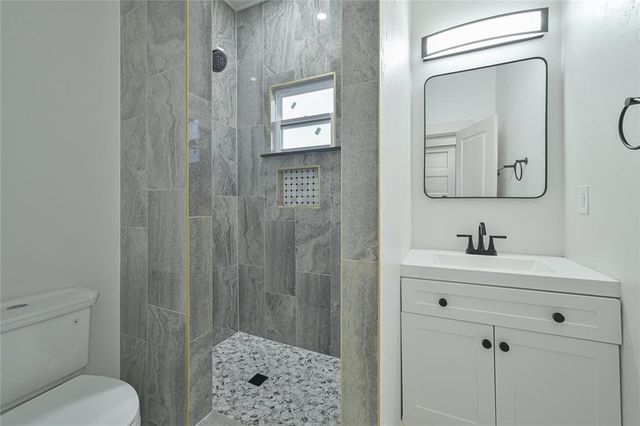 2431 W Eubanks Street, Oklahoma City, OK 73112