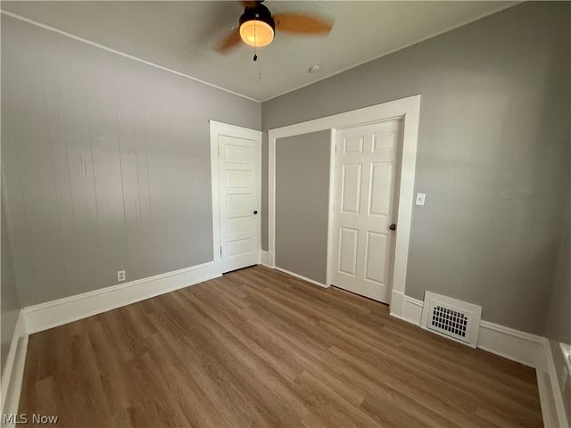 2602 Vega Avenue, Cleveland, OH 44113