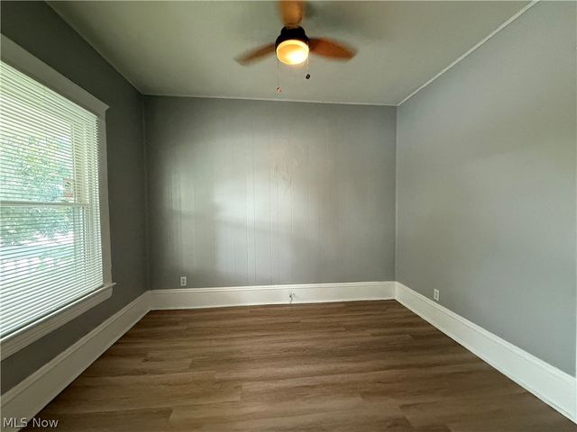 2602 Vega Avenue, Cleveland, OH 44113