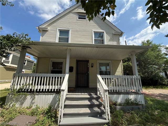 2602 Vega Avenue, Cleveland, OH 44113