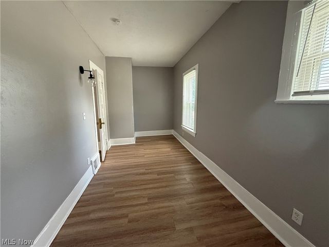 2602 Vega Avenue, Cleveland, OH 44113