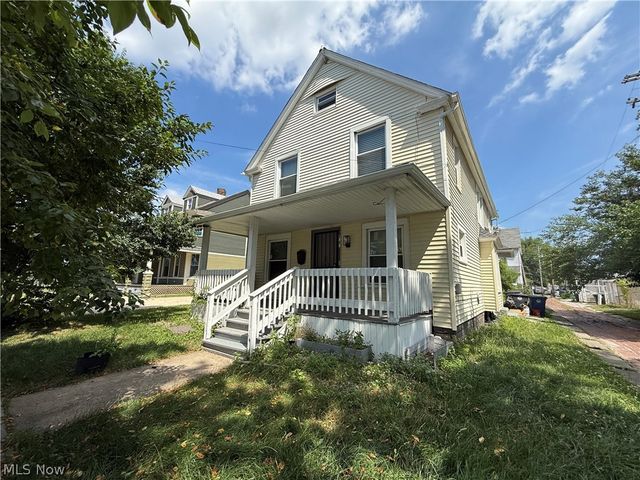 2602 Vega Avenue, Cleveland, OH 44113