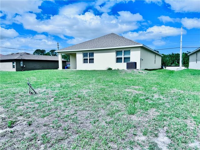 2158 Jupiter Boulevard SW, Palm Bay, FL 32908