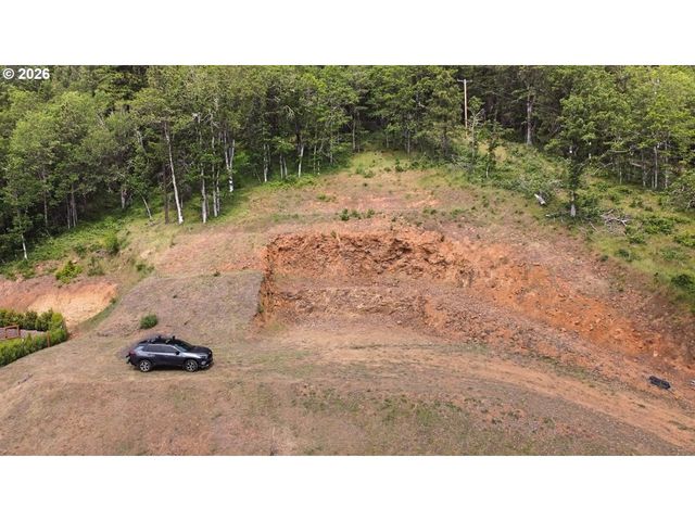 270 OFF Rd, White Salmon, WA 98672