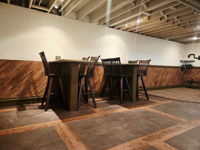 1327 Montclair PLACE, Fort Atkinson, WI 53538