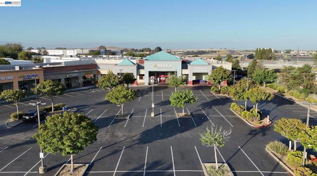 93 Shaniko Cmn 24, Fremont, CA 94539