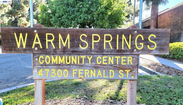 93 Shaniko Cmn 24, Fremont, CA 94539