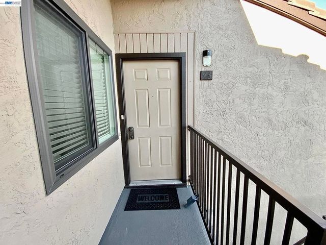 93 Shaniko Cmn 24, Fremont, CA 94539