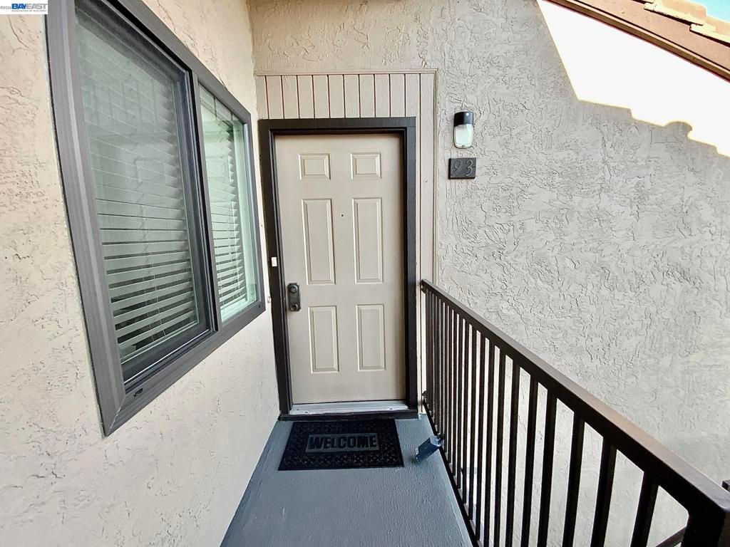 Image 4 of property listing at 93 Shaniko Cmn 24, Fremont, CA 94539