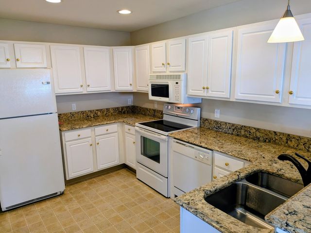 29 Highmeadow Drive, Mount Vernon, OH 43050