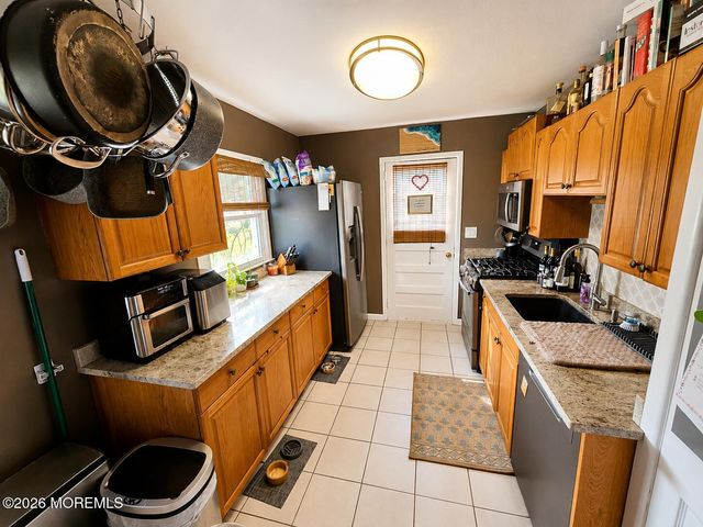 12 Arno Street, Ocean Twp, NJ 07755