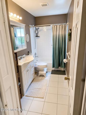 12 Arno Street, Ocean Twp, NJ 07755