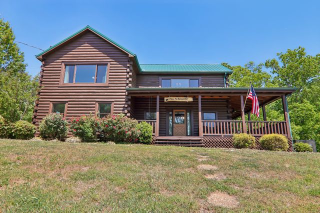 2043 Oakmont Dr, Sevierville, TN 37876