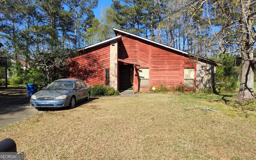 6255 Mozart Drive, Riverdale, GA 30296