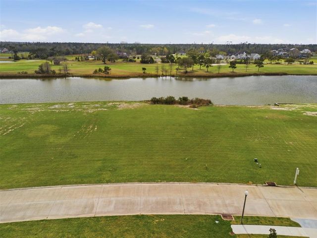 3957 Palmetto Drive, Lake Charles, LA 70605