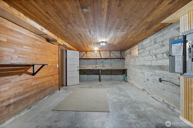8101 274th Street NW, Stanwood, WA 98292