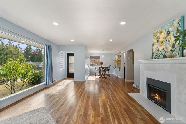 8101 274th Street NW, Stanwood, WA 98292