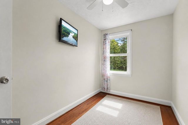 309 LEEANNE RD, Baltimore, MD 21221