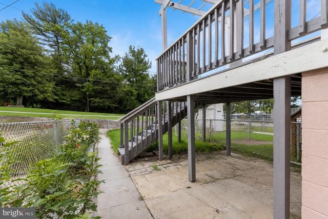 309 LEEANNE RD, Baltimore, MD 21221