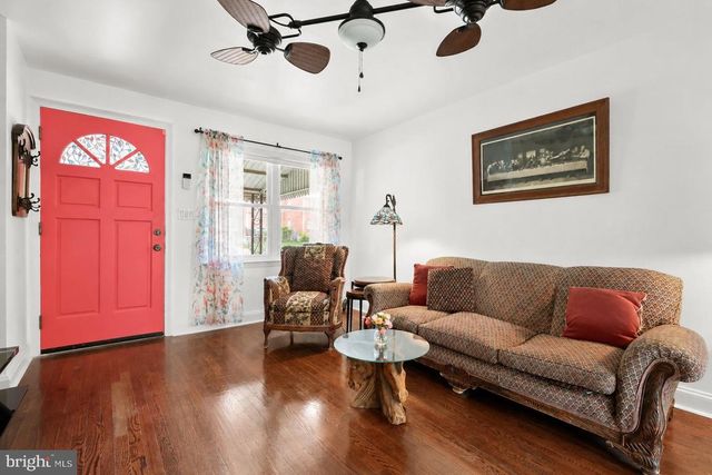 309 LEEANNE RD, Baltimore, MD 21221