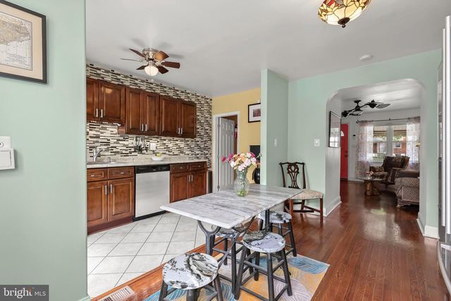 309 LEEANNE RD, Baltimore, MD 21221