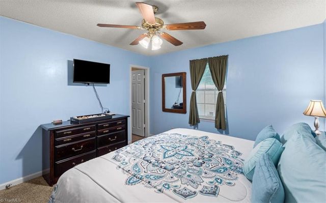 109 Poplar Lane, Thomasville, NC 27360