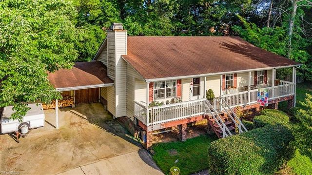109 Poplar Lane, Thomasville, NC 27360