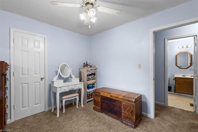 109 Poplar Lane, Thomasville, NC 27360
