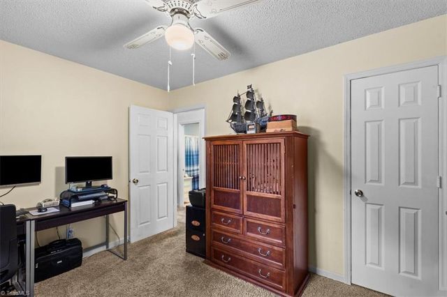 109 Poplar Lane, Thomasville, NC 27360