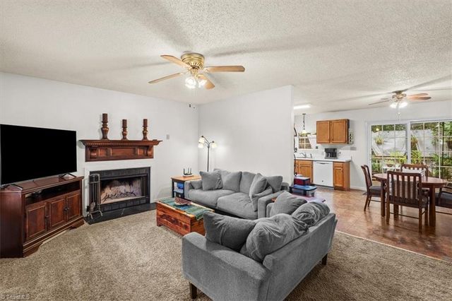 109 Poplar Lane, Thomasville, NC 27360
