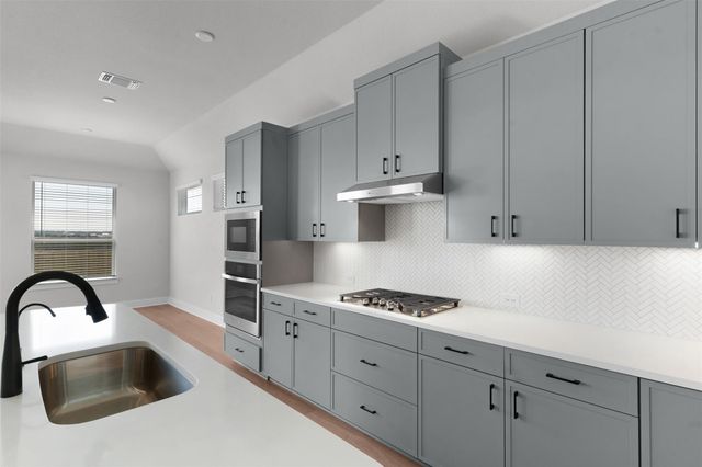 239 West Faulkner ST, Liberty Hill, TX 78642