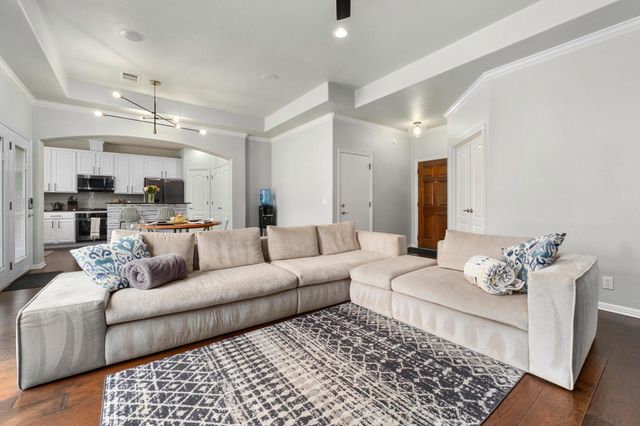 13700 Layton Loop, Austin, TX 78727