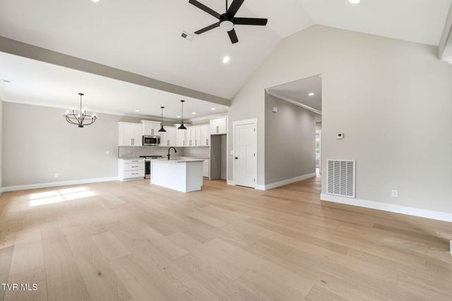 107 Station Way, Johnson City, TN 37615
