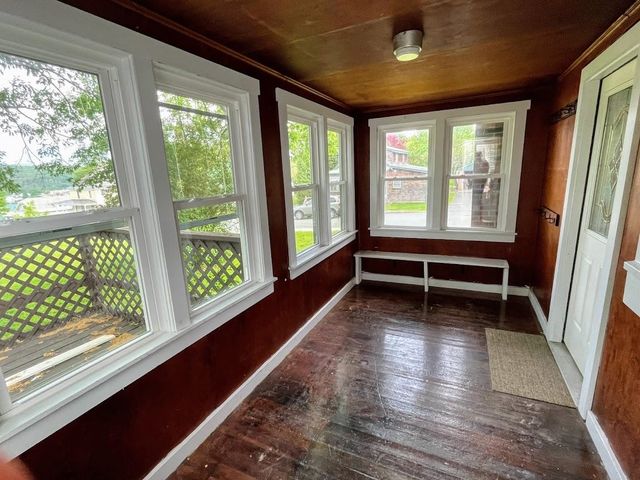 21 Wheatley Street, Lebanon, NH 03766