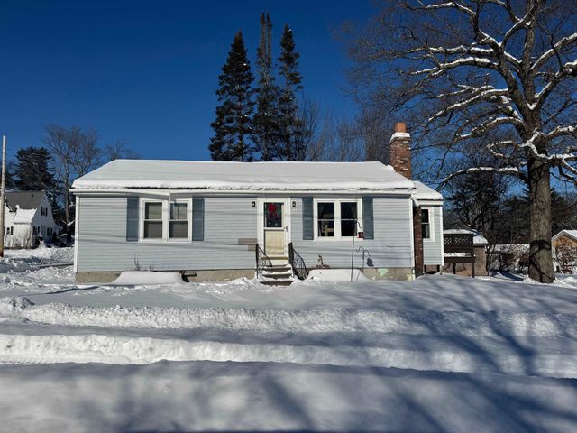 21 Wheatley Street, Lebanon, NH 03766