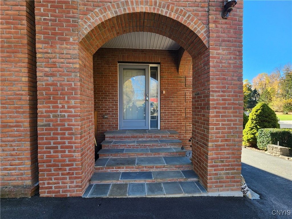 66 Onondaga Street, Skaneateles, NY 13152