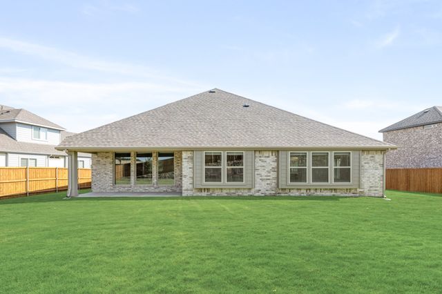 2303 Christopher Road, Mansfield, TX 76063